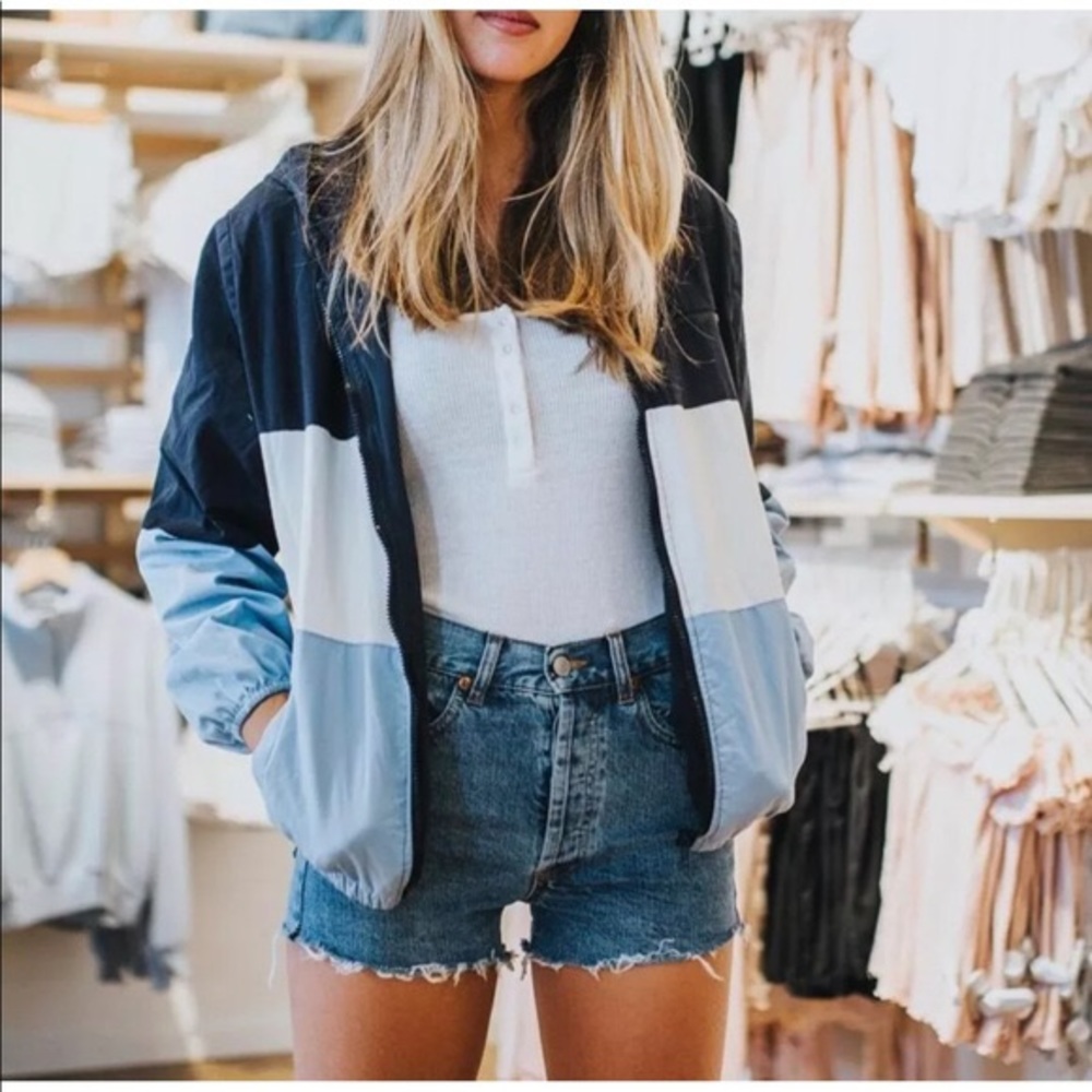 Brandy Melville ▪️ striped seersucker jacket